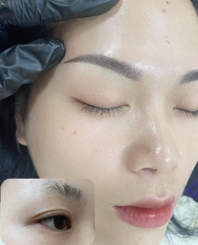清华硕士的纹眉创业，非典型之路与月入十万的奇迹